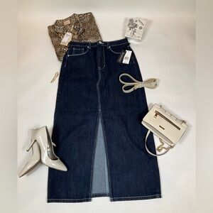 BlankNYCJ Maxi Skirt Size 27 Crop Skinny Blue  MSRP$98